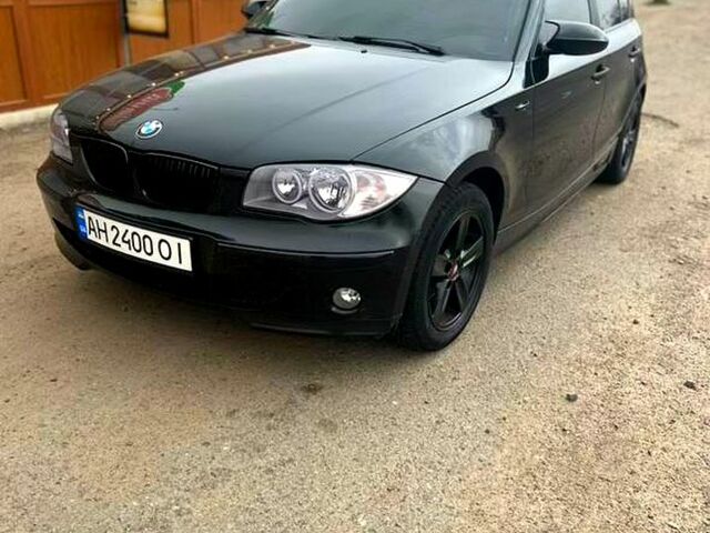 Черный БМВ 1 Серия, объемом двигателя 1.6 л и пробегом 196 тыс. км за 6000 $, фото 1 на Automoto.ua