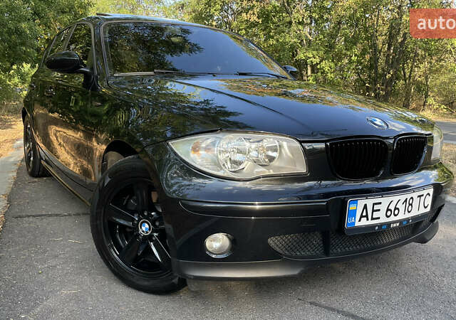 Черный БМВ 1 Серия, объемом двигателя 1.6 л и пробегом 247 тыс. км за 8800 $, фото 10 на Automoto.ua