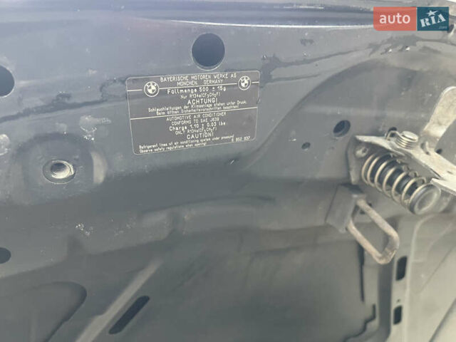 Черный БМВ 1 Серия, объемом двигателя 2 л и пробегом 229 тыс. км за 7750 $, фото 26 на Automoto.ua