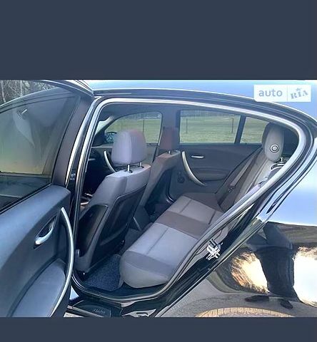 Черный БМВ 1 Серия, объемом двигателя 1.6 л и пробегом 196 тыс. км за 6000 $, фото 4 на Automoto.ua