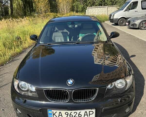 Чорний БМВ 1 Серія, об'ємом двигуна 2 л та пробігом 363 тис. км за 8000 $, фото 6 на Automoto.ua