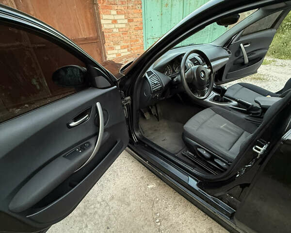 Чорний БМВ 1 Серія, об'ємом двигуна 1.6 л та пробігом 291 тис. км за 3100 $, фото 6 на Automoto.ua