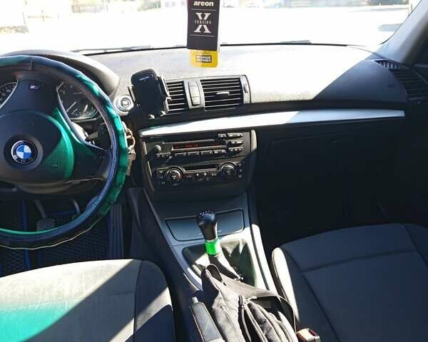Чорний БМВ 1 Серія, об'ємом двигуна 1.6 л та пробігом 230 тис. км за 5600 $, фото 11 на Automoto.ua