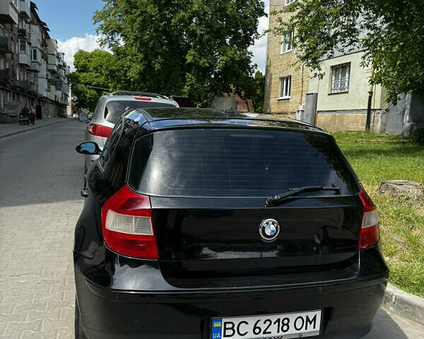 Черный БМВ 1 Серия, объемом двигателя 2 л и пробегом 245 тыс. км за 6500 $, фото 2 на Automoto.ua