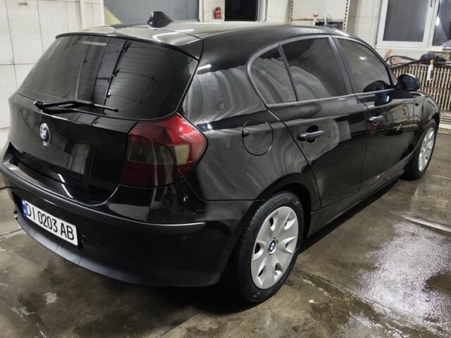 Черный БМВ 1 Серия, объемом двигателя 1.6 л и пробегом 270 тыс. км за 5100 $, фото 3 на Automoto.ua