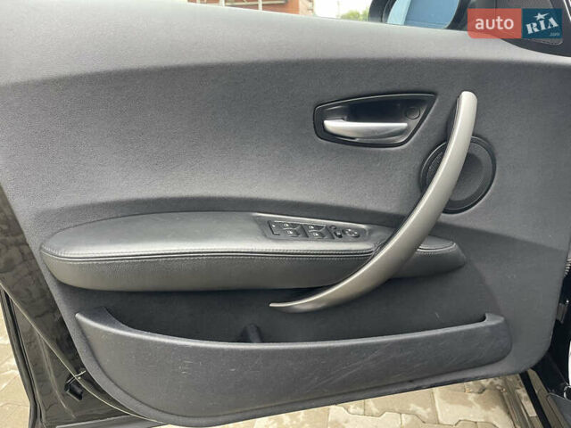 Черный БМВ 1 Серия, объемом двигателя 2 л и пробегом 229 тыс. км за 7750 $, фото 43 на Automoto.ua