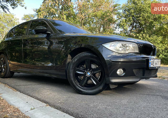 Черный БМВ 1 Серия, объемом двигателя 1.6 л и пробегом 247 тыс. км за 8800 $, фото 8 на Automoto.ua