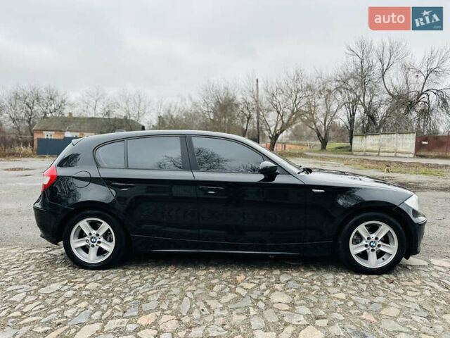 Черный БМВ 1 Серия, объемом двигателя 2 л и пробегом 273 тыс. км за 6300 $, фото 2 на Automoto.ua