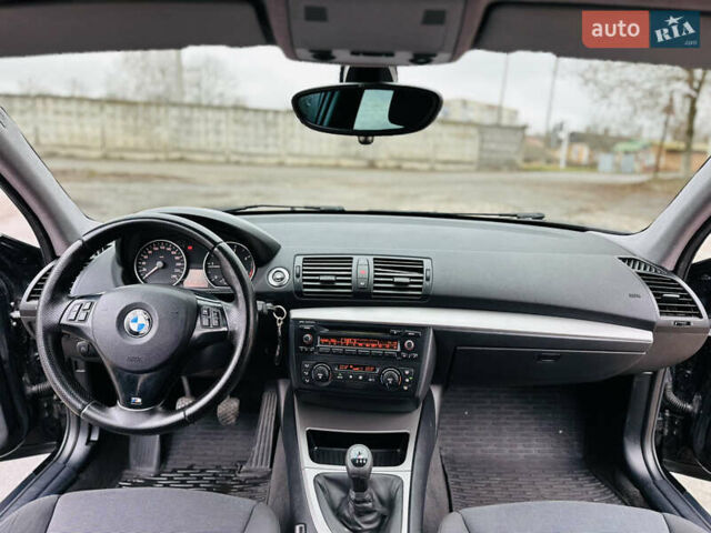 Черный БМВ 1 Серия, объемом двигателя 2 л и пробегом 273 тыс. км за 6300 $, фото 6 на Automoto.ua