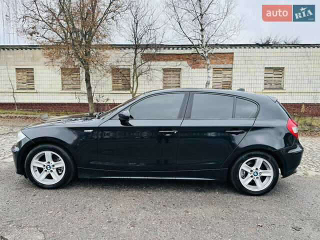 Черный БМВ 1 Серия, объемом двигателя 2 л и пробегом 273 тыс. км за 6300 $, фото 1 на Automoto.ua