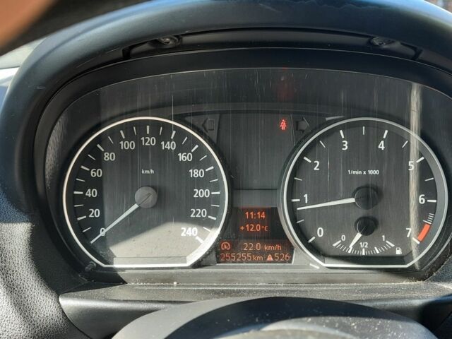 Черный БМВ 1 Серия, объемом двигателя 1.6 л и пробегом 260 тыс. км за 4900 $, фото 1 на Automoto.ua