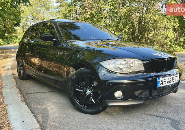 Черный БМВ 1 Серия, объемом двигателя 1.6 л и пробегом 247 тыс. км за 8800 $, фото 7 на Automoto.ua