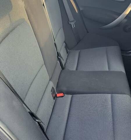 Чорний БМВ 1 Серія, об'ємом двигуна 1.6 л та пробігом 145 тис. км за 5000 $, фото 3 на Automoto.ua