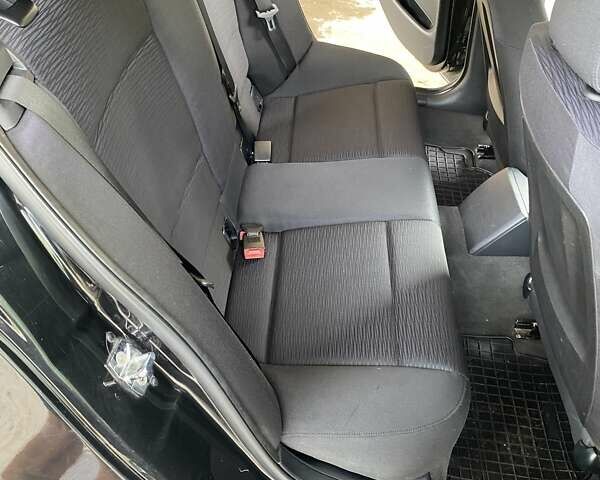 Черный БМВ 1 Серия, объемом двигателя 2 л и пробегом 290 тыс. км за 5500 $, фото 28 на Automoto.ua