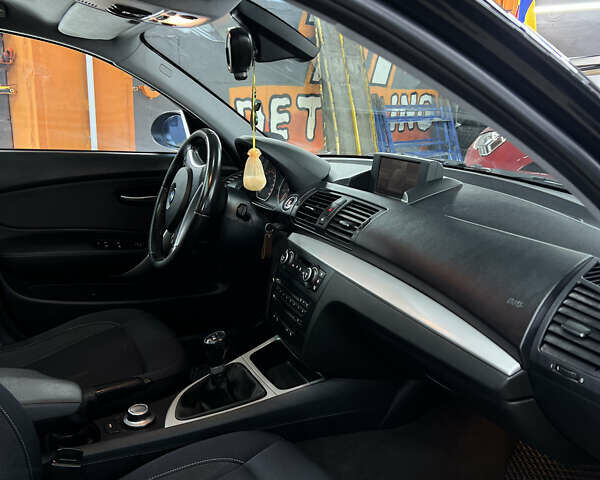 Черный БМВ 1 Серия, объемом двигателя 1.6 л и пробегом 250 тыс. км за 6200 $, фото 14 на Automoto.ua