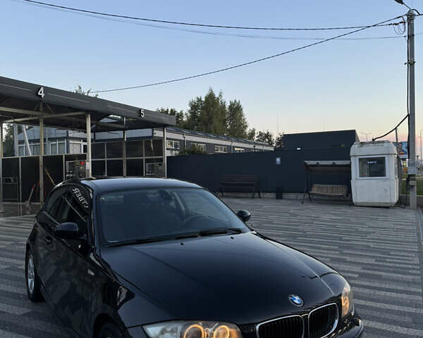 Черный БМВ 1 Серия, объемом двигателя 2 л и пробегом 237 тыс. км за 7700 $, фото 1 на Automoto.ua