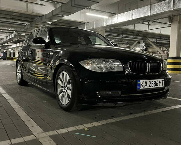Чорний БМВ 1 Серія, об'ємом двигуна 2 л та пробігом 214 тис. км за 7500 $, фото 6 на Automoto.ua