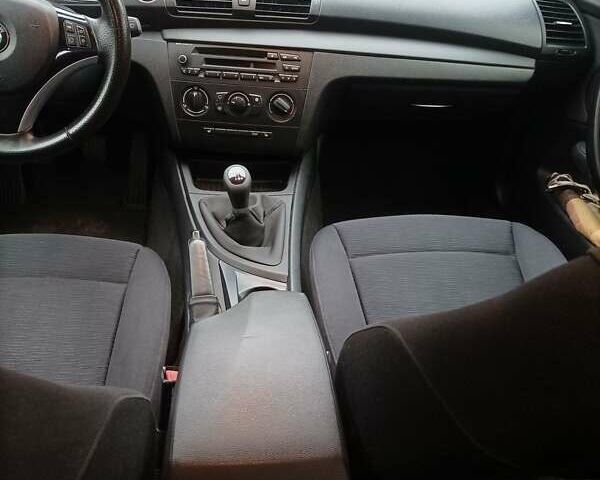 Черный БМВ 1 Серия, объемом двигателя 2 л и пробегом 307 тыс. км за 5800 $, фото 34 на Automoto.ua