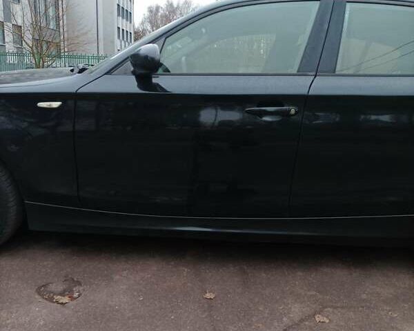 Черный БМВ 1 Серия, объемом двигателя 2 л и пробегом 307 тыс. км за 5800 $, фото 6 на Automoto.ua