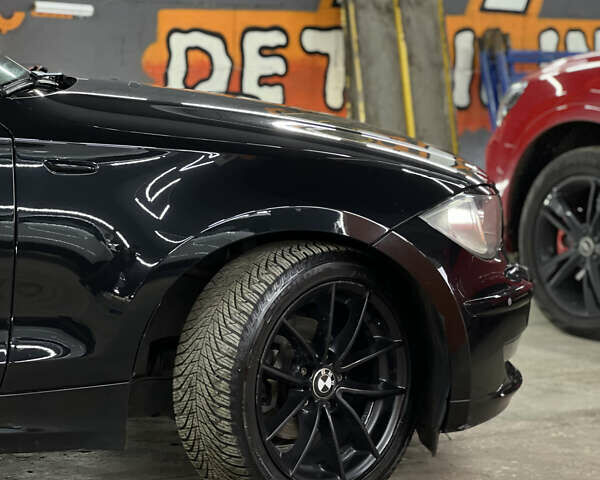 Черный БМВ 1 Серия, объемом двигателя 1.6 л и пробегом 250 тыс. км за 6200 $, фото 3 на Automoto.ua