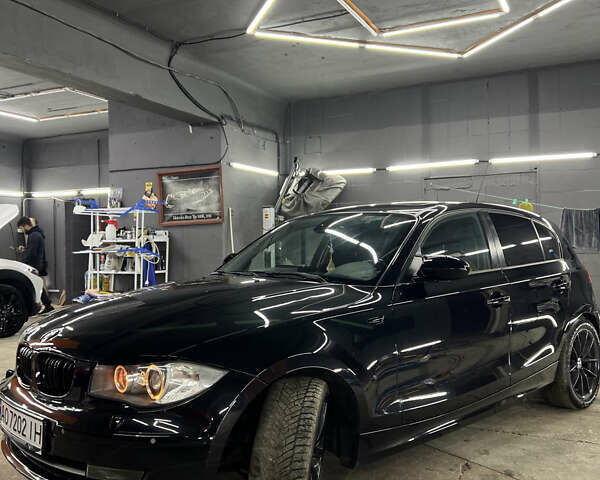 Черный БМВ 1 Серия, объемом двигателя 1.6 л и пробегом 250 тыс. км за 6200 $, фото 9 на Automoto.ua