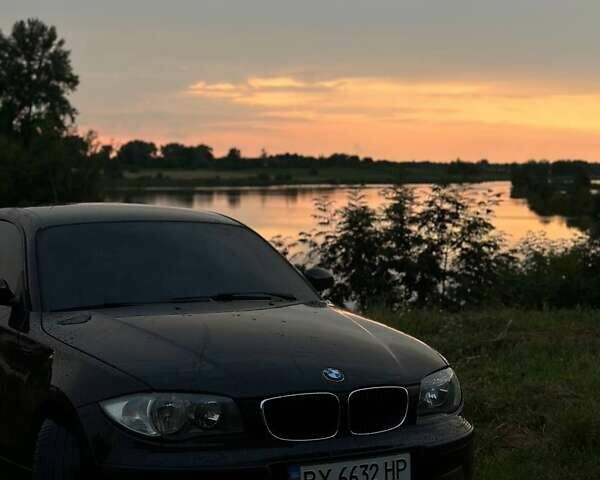 Черный БМВ 1 Серия, объемом двигателя 1.6 л и пробегом 168 тыс. км за 6100 $, фото 1 на Automoto.ua