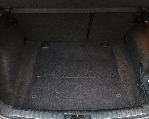 Черный БМВ 1 Серия, объемом двигателя 2 л и пробегом 307 тыс. км за 5800 $, фото 43 на Automoto.ua