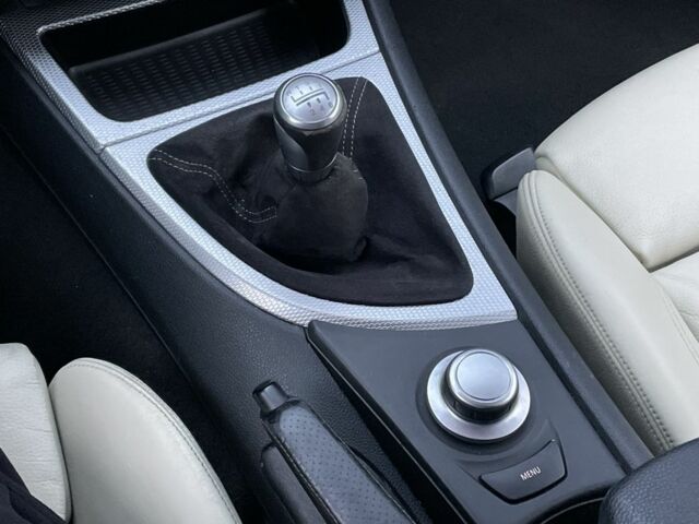 Черный БМВ 1 Серия, объемом двигателя 2 л и пробегом 304 тыс. км за 6990 $, фото 19 на Automoto.ua