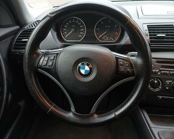 Черный БМВ 1 Серия, объемом двигателя 2 л и пробегом 307 тыс. км за 5800 $, фото 31 на Automoto.ua