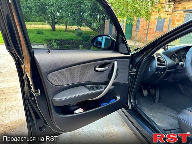 Черный БМВ 1 Серия, объемом двигателя 1.6 л и пробегом 197 тыс. км за 6200 $, фото 10 на Automoto.ua