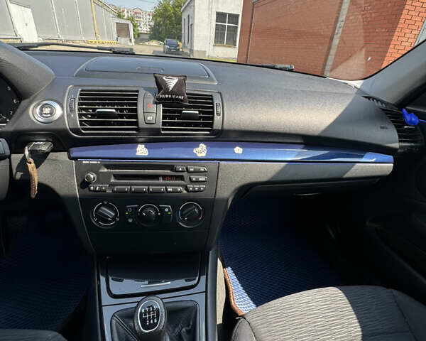 Чорний БМВ 1 Серія, об'ємом двигуна 1.6 л та пробігом 270 тис. км за 5300 $, фото 8 на Automoto.ua