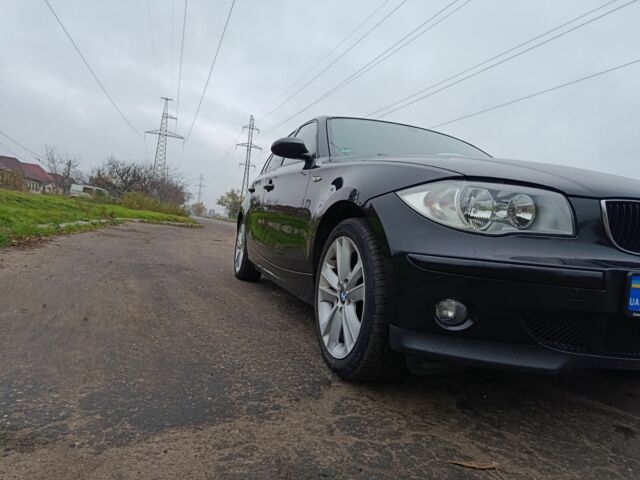 Черный БМВ 1 Серия, объемом двигателя 2 л и пробегом 213 тыс. км за 6800 $, фото 2 на Automoto.ua