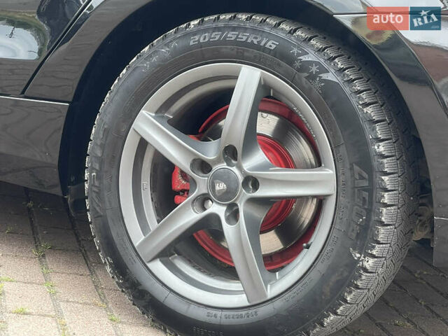 Черный БМВ 1 Серия, объемом двигателя 1.6 л и пробегом 315 тыс. км за 5550 $, фото 35 на Automoto.ua