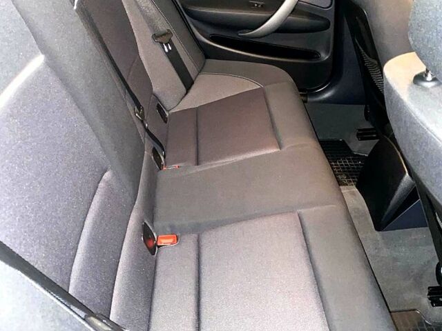 Чорний БМВ 1 Серія, об'ємом двигуна 1.6 л та пробігом 198 тис. км за 7700 $, фото 3 на Automoto.ua