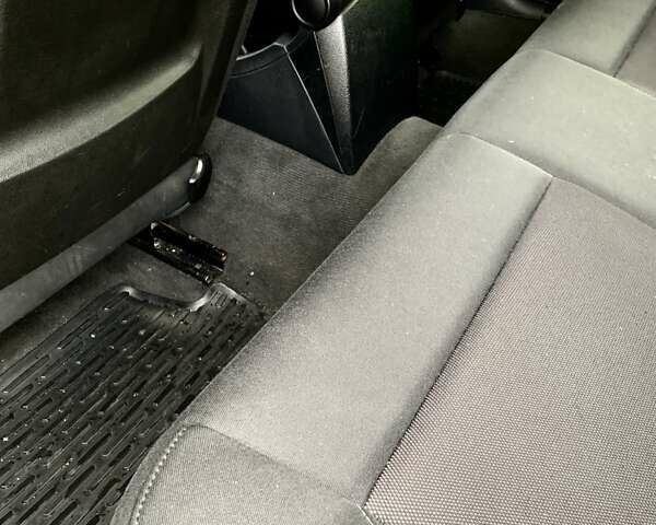 Черный БМВ 1 Серия, объемом двигателя 1.6 л и пробегом 144 тыс. км за 7700 $, фото 65 на Automoto.ua