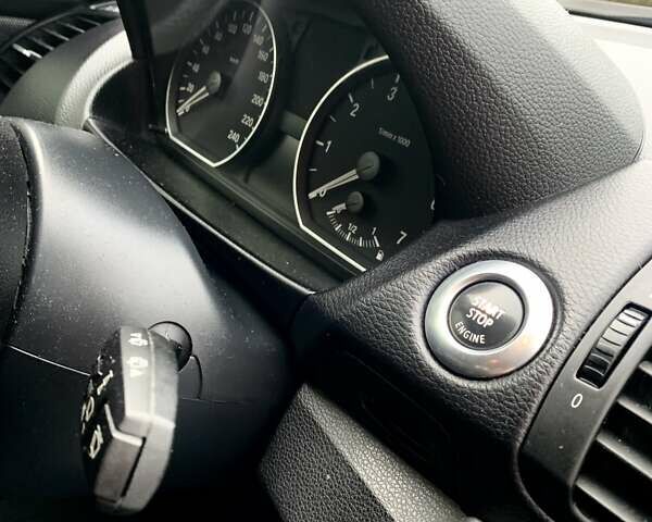 Черный БМВ 1 Серия, объемом двигателя 1.6 л и пробегом 144 тыс. км за 7700 $, фото 27 на Automoto.ua