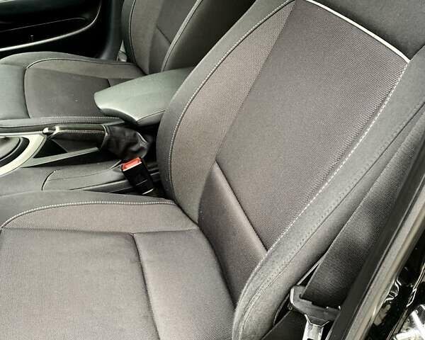 Черный БМВ 1 Серия, объемом двигателя 1.6 л и пробегом 144 тыс. км за 7700 $, фото 34 на Automoto.ua