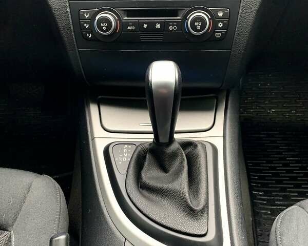 Черный БМВ 1 Серия, объемом двигателя 1.6 л и пробегом 144 тыс. км за 7700 $, фото 57 на Automoto.ua