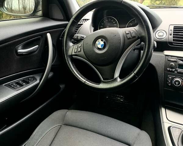 Черный БМВ 1 Серия, объемом двигателя 1.6 л и пробегом 144 тыс. км за 7700 $, фото 50 на Automoto.ua