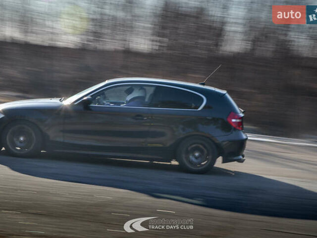 Черный БМВ 1 Серия, объемом двигателя 2 л и пробегом 312 тыс. км за 6900 $, фото 12 на Automoto.ua