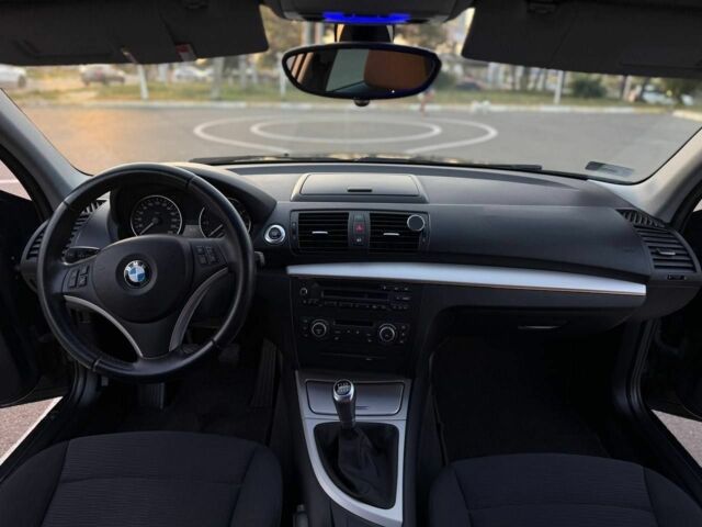 Черный БМВ 1 Серия, объемом двигателя 2 л и пробегом 159 тыс. км за 6700 $, фото 6 на Automoto.ua