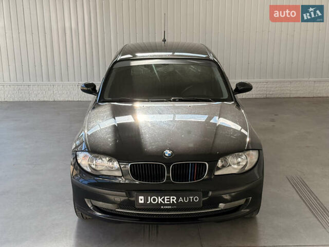 Черный БМВ 1 Серия, объемом двигателя 2 л и пробегом 258 тыс. км за 6200 $, фото 6 на Automoto.ua