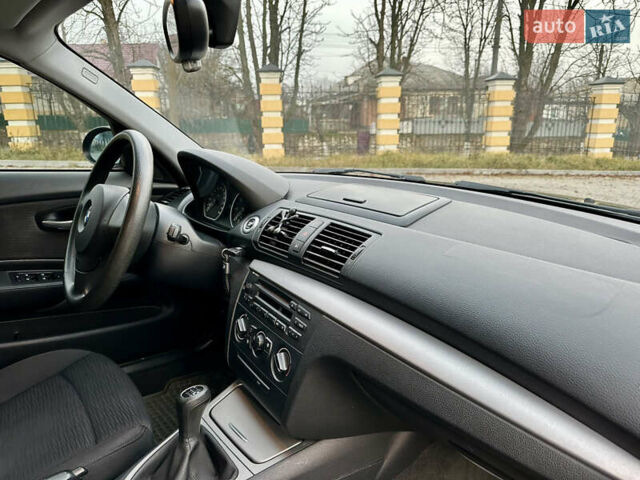 Черный БМВ 1 Серия, объемом двигателя 2 л и пробегом 325 тыс. км за 6150 $, фото 3 на Automoto.ua