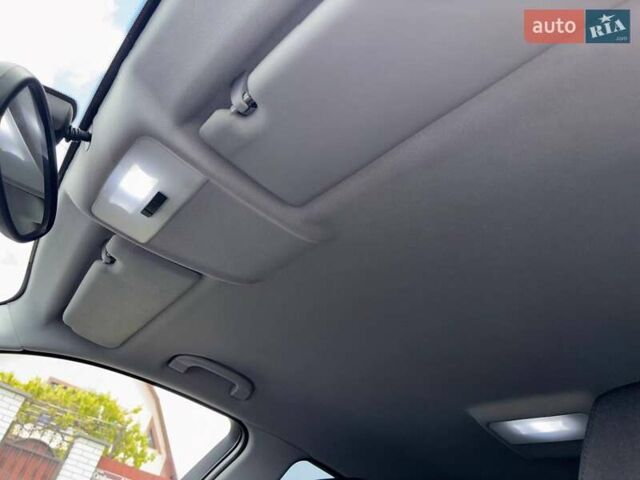 Чорний БМВ 1 Серія, об'ємом двигуна 2 л та пробігом 263 тис. км за 6700 $, фото 2 на Automoto.ua