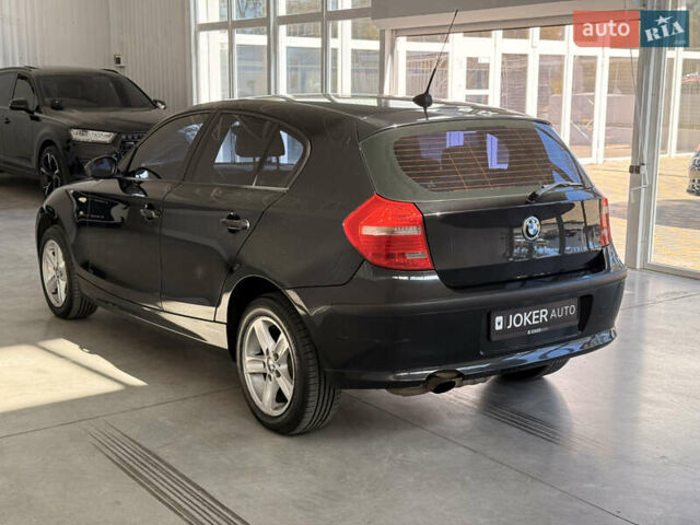 Черный БМВ 1 Серия, объемом двигателя 2 л и пробегом 258 тыс. км за 6200 $, фото 9 на Automoto.ua
