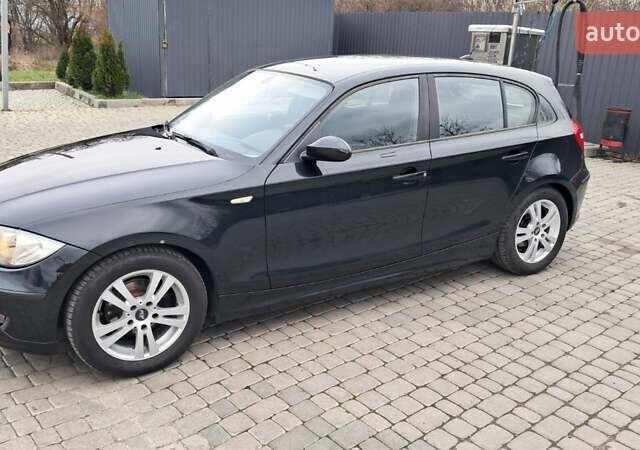 Чорний БМВ 1 Серія, об'ємом двигуна 2 л та пробігом 216 тис. км за 6000 $, фото 2 на Automoto.ua