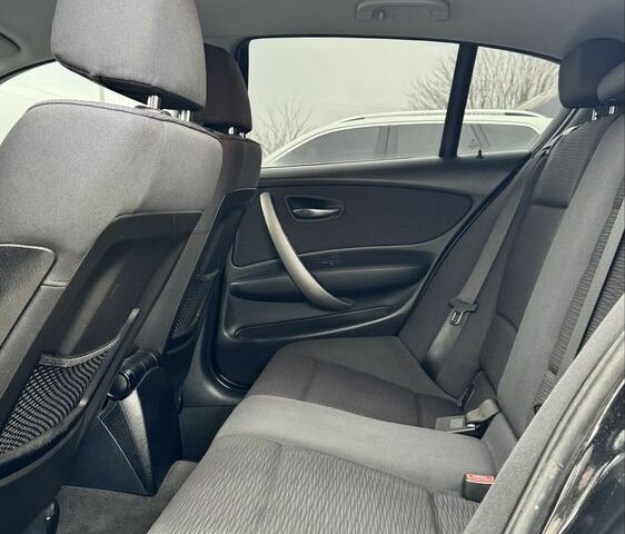 Чорний БМВ 1 Серія, об'ємом двигуна 2 л та пробігом 183 тис. км за 6500 $, фото 14 на Automoto.ua