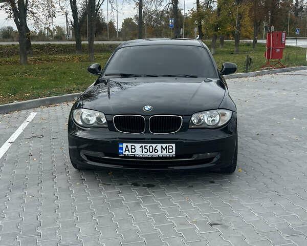 Чорний БМВ 1 Серія, об'ємом двигуна 2 л та пробігом 212 тис. км за 7500 $, фото 2 на Automoto.ua