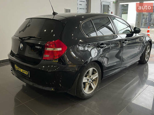 Чорний БМВ 1 Серія, об'ємом двигуна 2 л та пробігом 204 тис. км за 7200 $, фото 6 на Automoto.ua