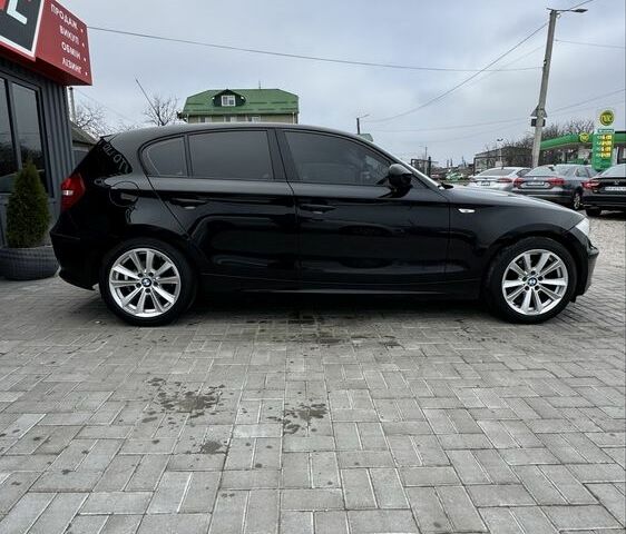 Чорний БМВ 1 Серія, об'ємом двигуна 2 л та пробігом 183 тис. км за 6500 $, фото 2 на Automoto.ua